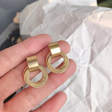 Luxury Gold Hoop Earrings with Sleek Finish